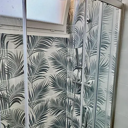דירה Joyful Escape Flat