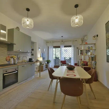 Joyful Escape Flat